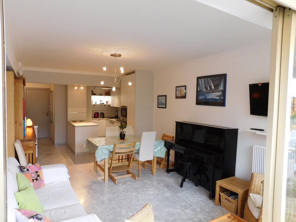 Appartement Regency Menton Exteriör bild