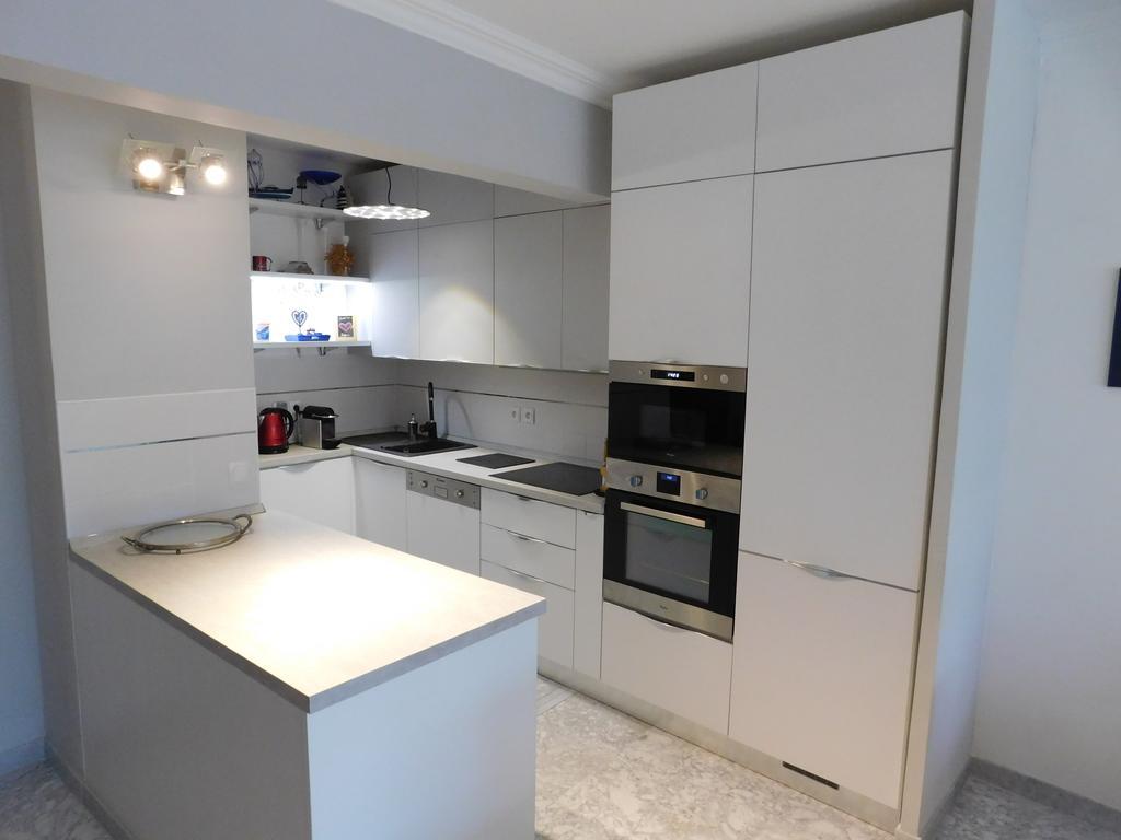 Appartement Regency Menton Exteriör bild